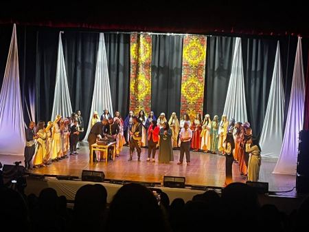 بحضور المئات: فرقة نسيم البادية تتألق في حفل فولكلوري مميز